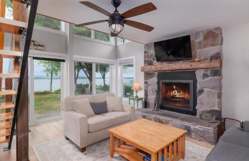Shelburne Bay Retreat Modern 3BR Lakefront Views - Foto 5