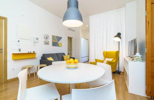 Valencia Home - Photo 67