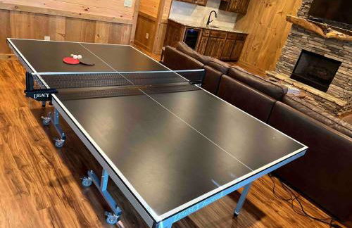 Mountain Hideaway with Hot Tub & Fire Pit - Foto 13