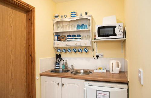 The Studio with Terrace and EV point - Photo 4