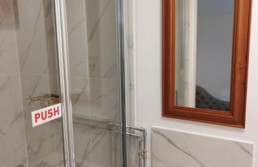 Two Birds Weekly Stay - Foto 30