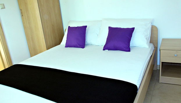 Maru Apartments - Photo 5, Room