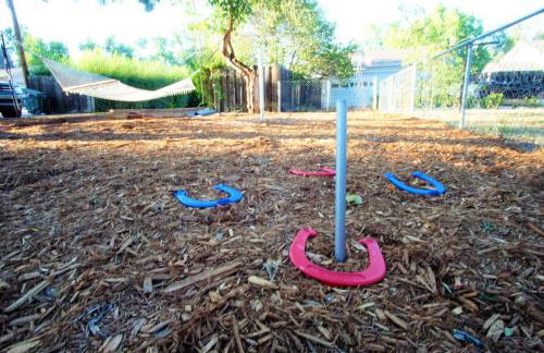 Close to UNC with Great Yard, Firepit & Free Bikes! - Foto 25