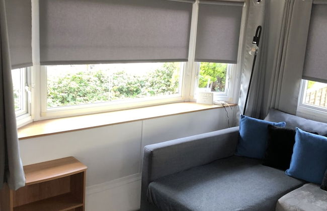 Beautiful 3-bed Caravan on Holiday Park - Foto 10