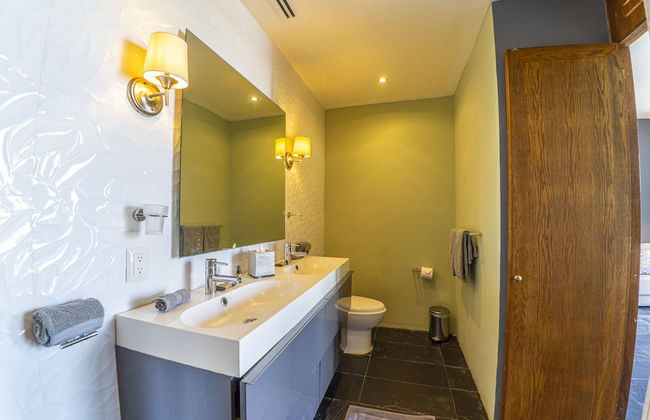 Suites at Sapphire Ocean Club - Foto 18