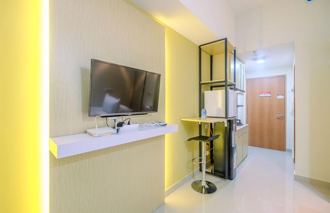 Cozy Living Studio Room at Evenciio Margonda Apartment - Foto 8