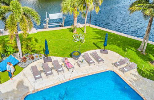 180 of Waterfront Heated Pool Walk To Beach Paradise Point Key RESIDENCES - Foto 4
