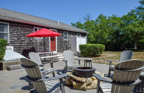 Beach House Short Walk to Kingsbury Beach - Foto 1