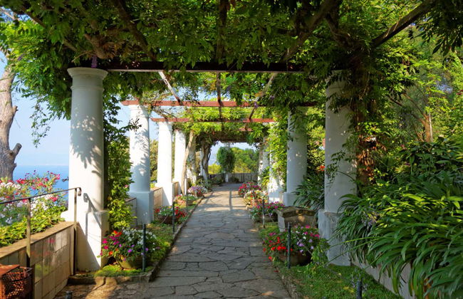 Capri and Anacapri Day Trip - Photo 3