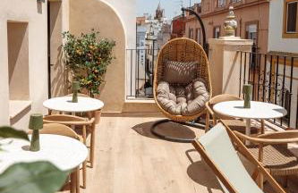 Alysé Apartments Alfalfa, by Homing U - Photo 1