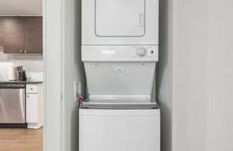 Cozy DT Bellevue Apt | Fast Wi-Fi & Free Parking - Foto 19