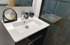 "LE TRAMWAY" Appartement 150m gare des Aubrais - Photo 6