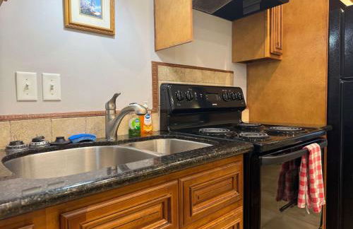 2 BR apartment with laundry pool - Foto 11