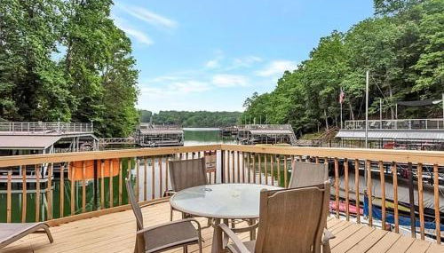 Georgia Lakeside Getaway with Private Pool - Foto 3