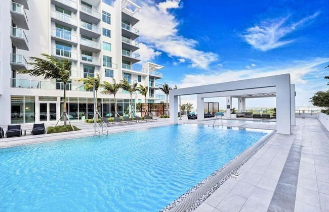 Spacious 2-Bedroom Apartment - Photo 22