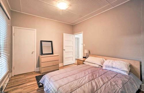 Historic Redstone with Large Backyard, Walk To CSU! - Foto 16