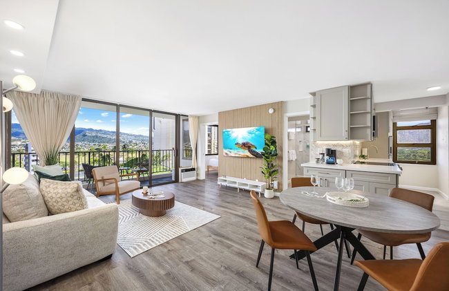 Mountain View Condo with King or Queen Bed and Parking - Photo 67