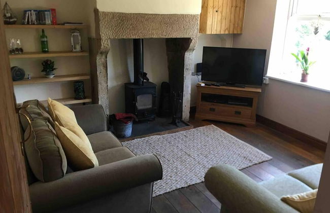 Cottage Hurst Green Sleeps 4, Views - Foto 18