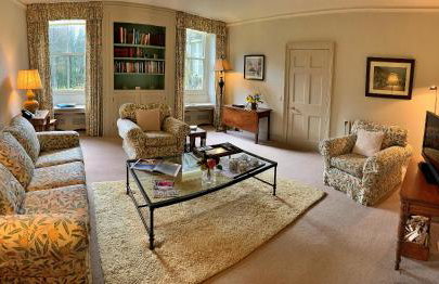 Finest Retreats - Ingleby Manor - South Front - Photo 8