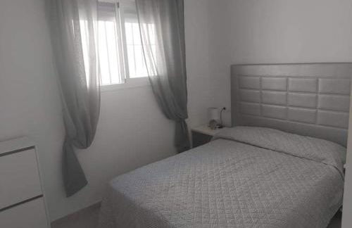 Casa totalmente nueva a 50 metros de la playa - Foto 15