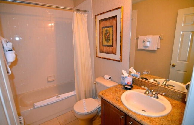 3500cal Stunning Town Home In Regal Plams - Photo 12