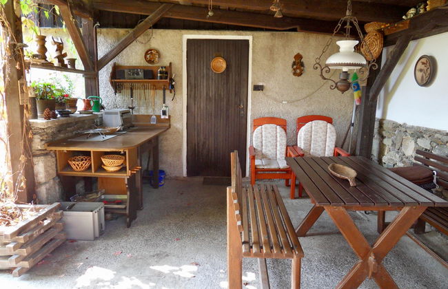 Újezd Svatého Kříže - Foto 23