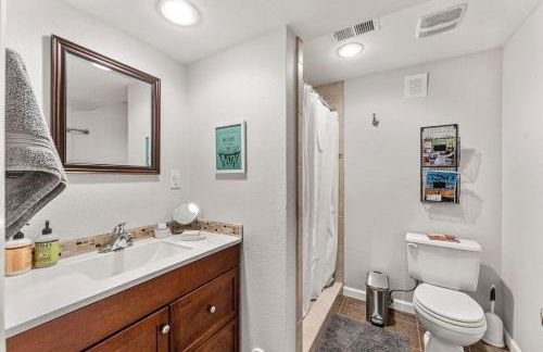 Modern Downtown Oasis Sunny Garden King Beds - Foto 18