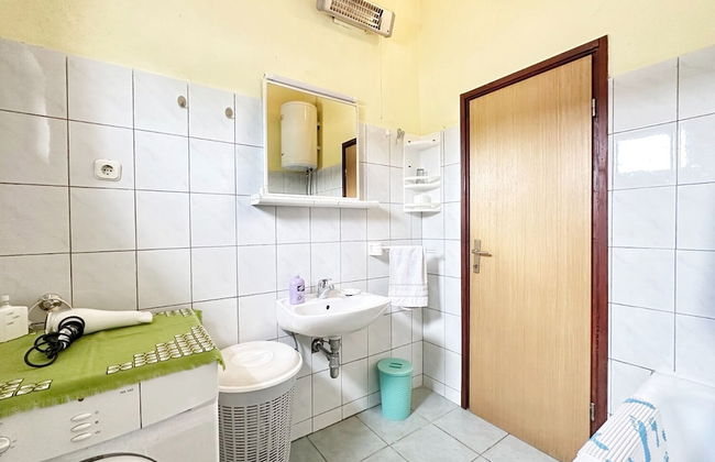 Tamy - With hot tub - H - Foto 14