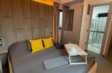 JOIVY Exclusive 2-Bedroom Villa with Private Garden - 5 minutes from the Colosseum - Photo 22
