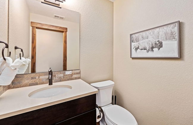 Spectacular Townhome Near Breweries and River District! - Foto 20