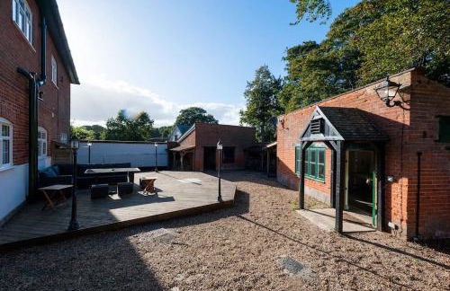 FIRS Sleeps 15 Stunning country house with hot tub - Foto 20