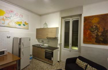 INTERO-CENTROstoricoOSPEDALE-120m2-TWOroons-ParcheggiaGratisVicino-parking free close - Foto 2