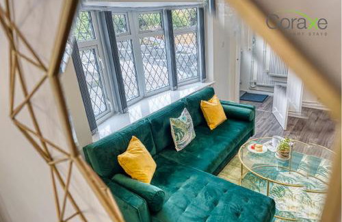 3 Bedroom Blissful Living for Contractors and Families by Coraxe Short Stays - Photo 34