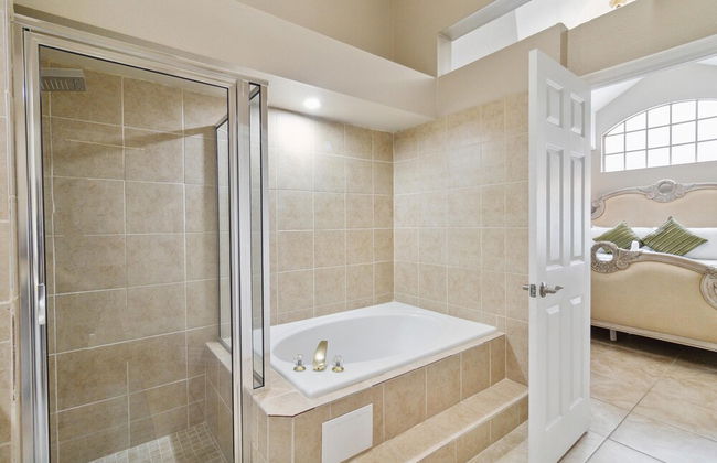 Fascinating Private Pool and Game-room, Near Disney!! - Foto 19