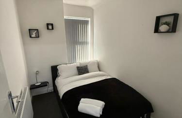 Rems 3bed apartment with games for fun, close to gym and garden view - Foto 8