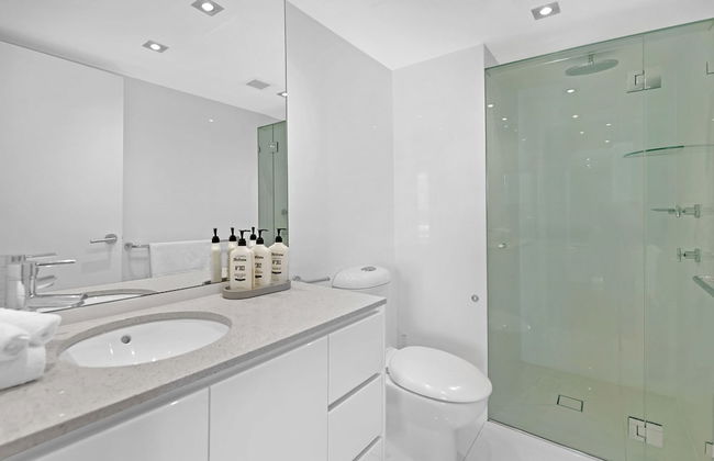 Albatross North Apartments - Photo 60