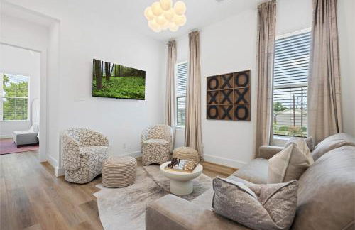 2 Luxury Homes in 1 - Walk to Nightlife & Stadiums - Foto 4