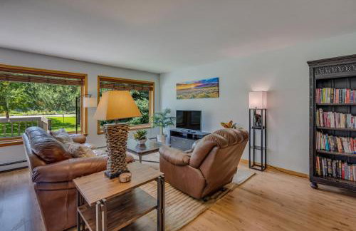 Happy Home - Cozy Retreat With Deck Near Downtown Carbondale - Foto 4