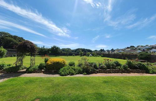 Elberry Farm - unique seaside farmhouse - Foto 18