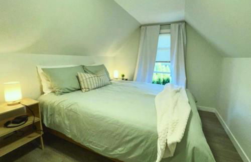 Chic, Cozy & New Prime location with AC, Street Parking #4 - Foto 5