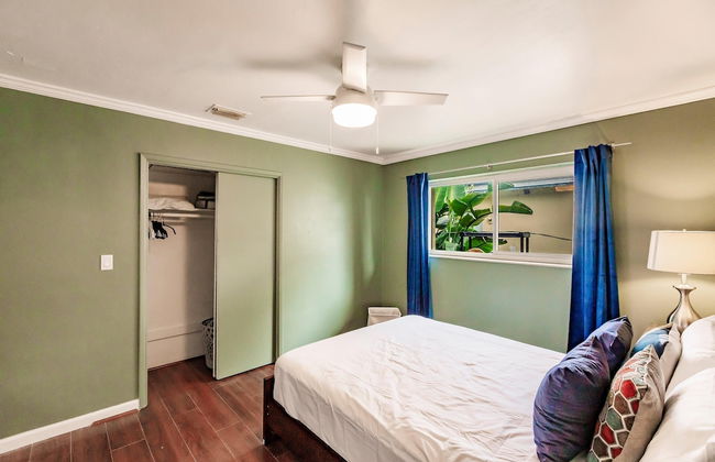 Uhost AI Quaint 1BR w Patio Kitchenette - Photo 24