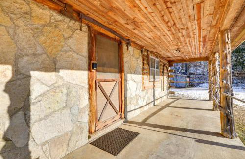 Authentic Log Cabin in Pineville ~ 2 Mi to River! - Foto 24