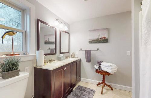 Elegant Coastal Cottage - Foto 20