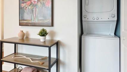 Fun Cozy 1 Br King Apts - 1 25 Mile Walk to TIAA Bnk Fld - Foto 4