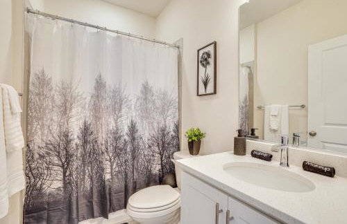 Frederick Townhome with Balcony, Close to Parks! - Foto 20