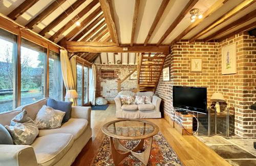 The Old Tractor Shed by inspirestays-com - Foto 6