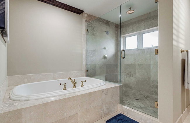 Coral Ridge Getaway by Avantstay Pool, Hot Tub, Billiards + 5mins to Beach! - Foto 22