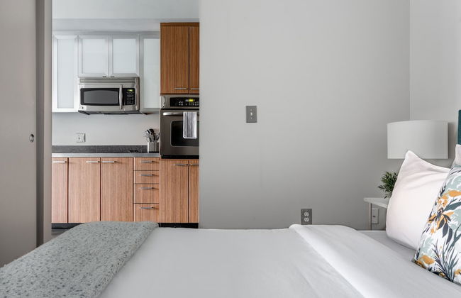 Mint House Nashville — The Gulch — 11th Ave S - Photo 9