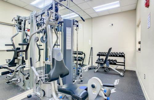 Ocean View Next to Pool and Amenities Corner Unit 3 Balconies OW20-201 - Foto 78