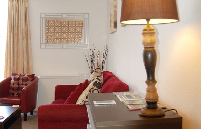 CLOCK TOWER APARTMENTS - Photo 24